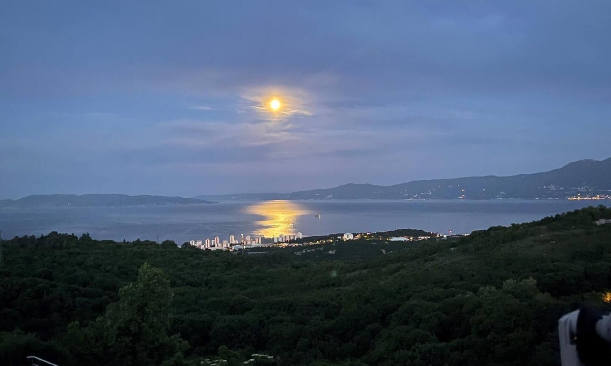 Buzdohanj House | Rijeka Apartments - Terra Magica Deluxe Apartment