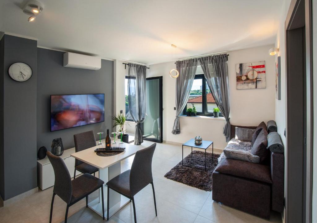 Sodici Apartment | Rijeka Relax Apartment with parking