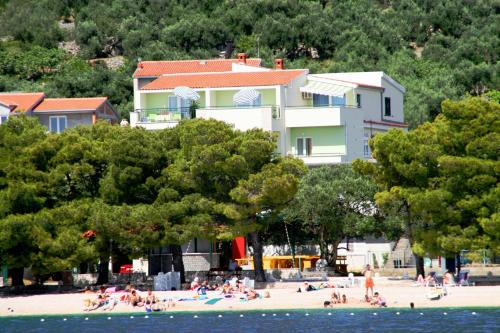 Tucepi Apartment | Rooms & Apartments Villa Anka
