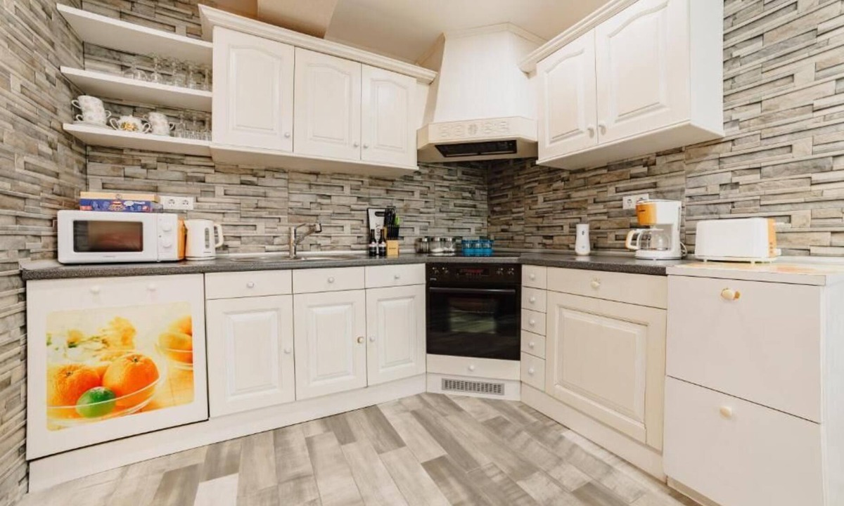Brasov Apartment | Serene 2-bedroom apartment in charming Brașov perfect for relaxing stays