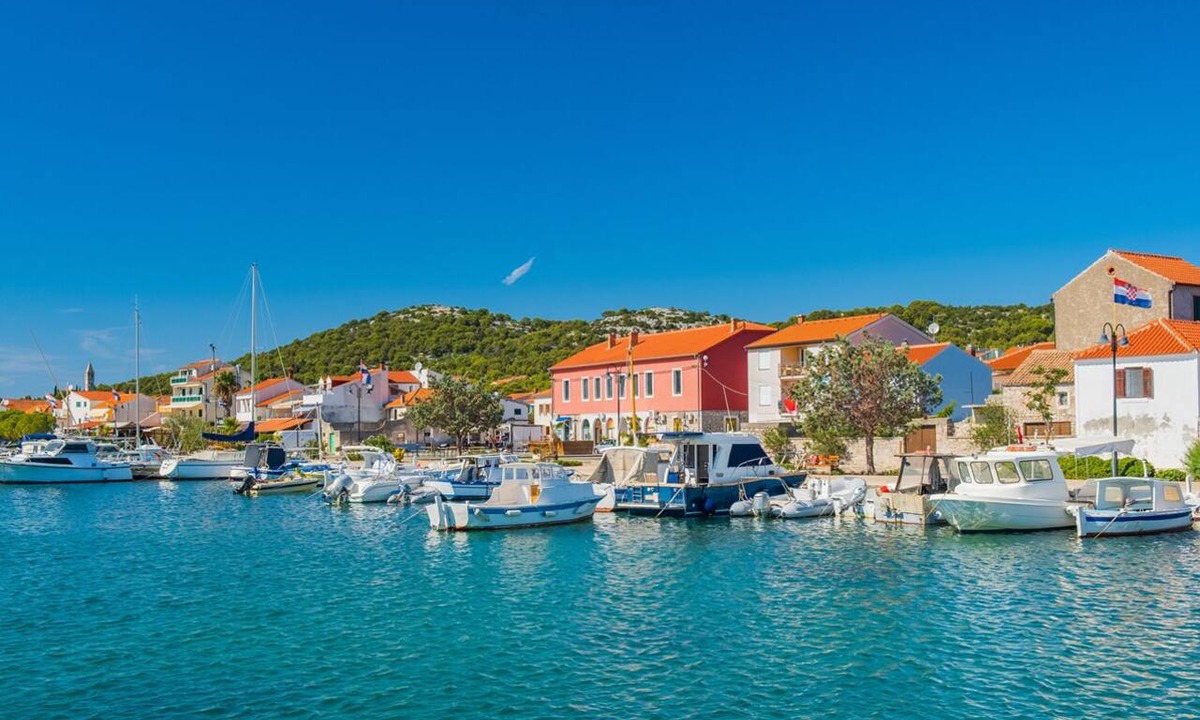 Jezera Boat Rental | Sibenik Sun and Beach Sailing Extravaganza: A Croatian Coastal Adventure