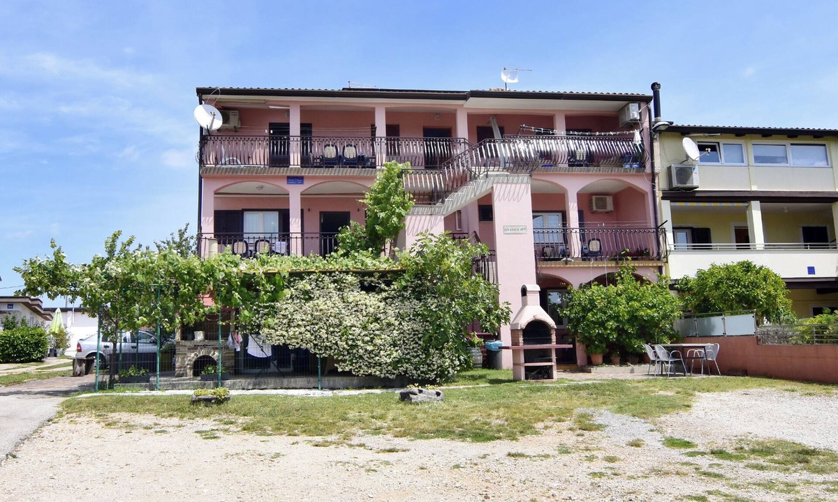 Monterol Apartment | Simple vacation apartment in Stella Maris, Dara 3