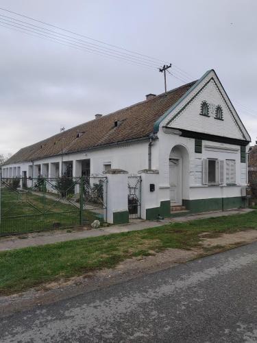Bilje Apartment | Sobe i apartman Berecz