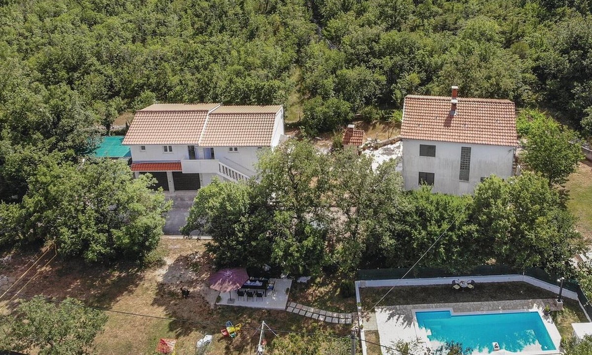 Labin Villa | Spacious Prgomet Retreat with Private Pool, Fitness Centre, and Garden - Three Bedroom Villa