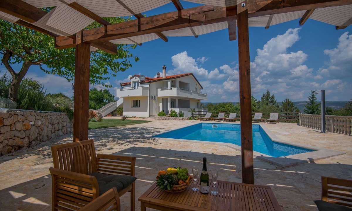 Grubine House | Spacius Villa, Heated Pool near Makarska and Split
