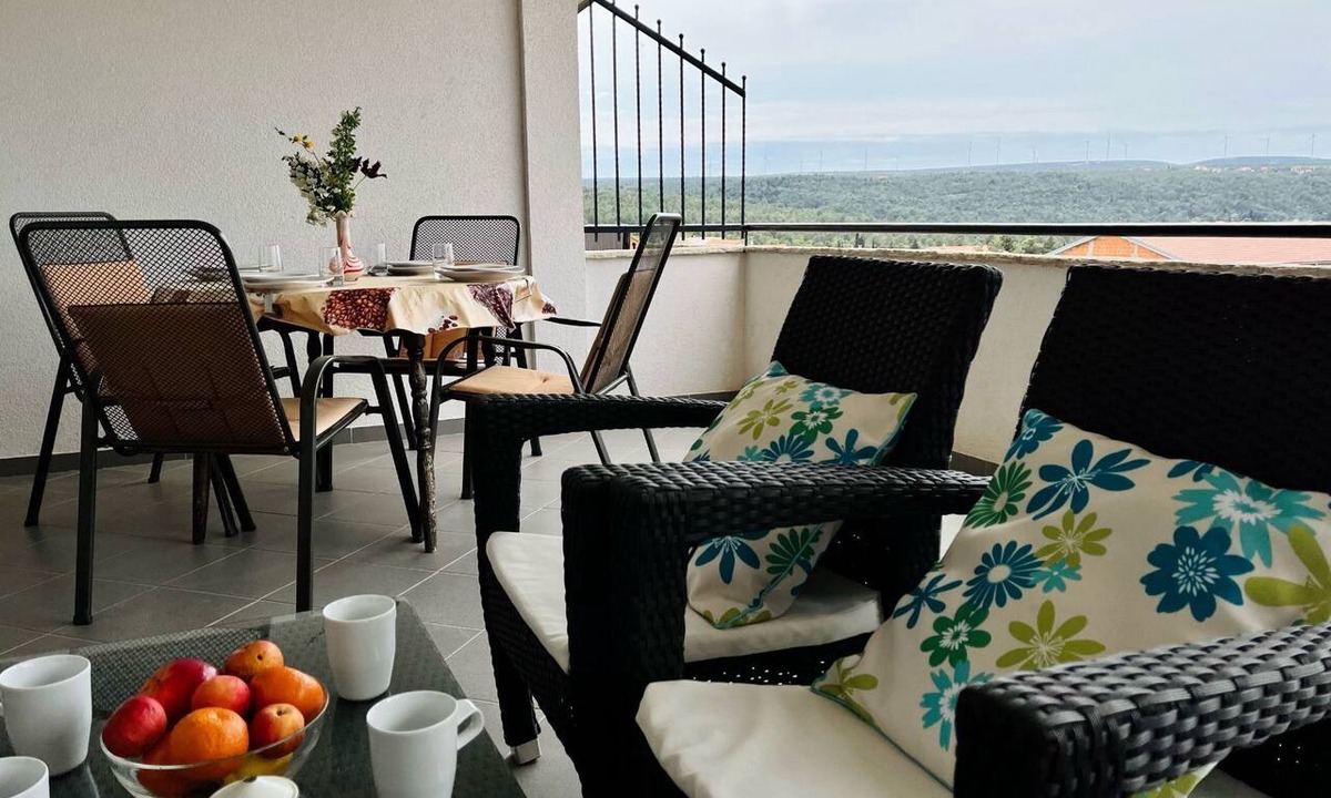 Gornji Karin Apartment | Stela in Karin Gornji by Interhome