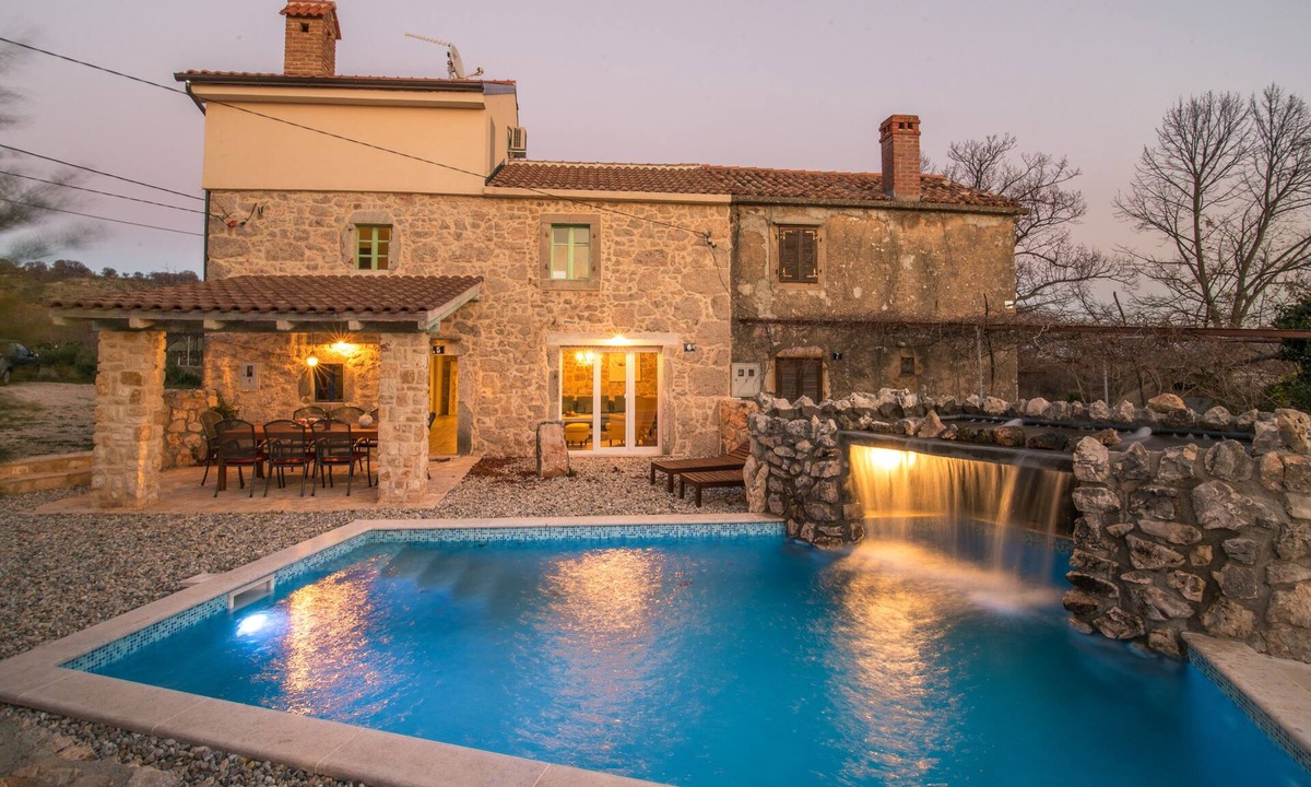 Garica Villa | Stone villa, nature, pool with waterfall - TRAVELER Reiseburo Krk - ID 2162
