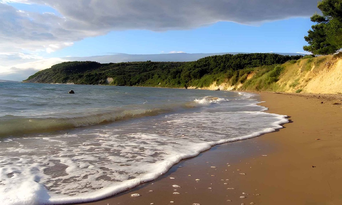 Ljubac Apartment | Studio 80 m from the sandy beach