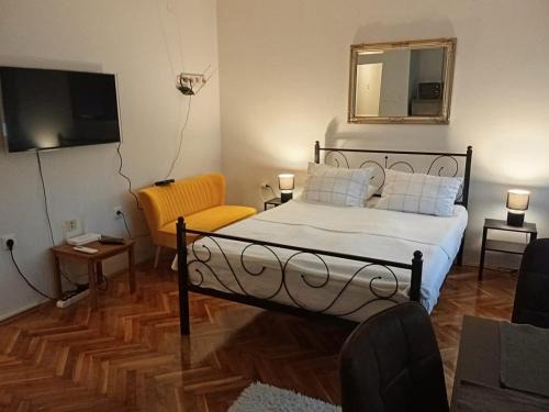 Vinkovci Apartment | Studio apartman LUNA