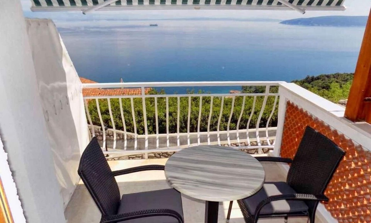 Mosenice Apartment | Studio flat with terrace and sea view Mošćenice, Opatija (AS-7689-a)