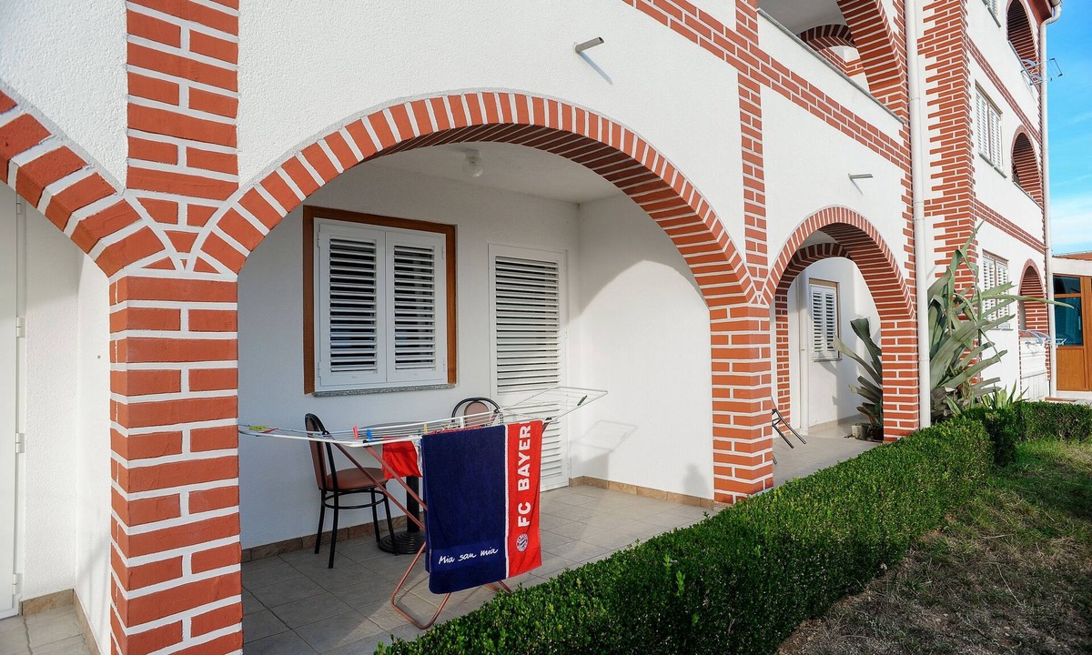 Caska Apartment | Studio flat with a swimming pool Caska, Pag (AS-4109-a)