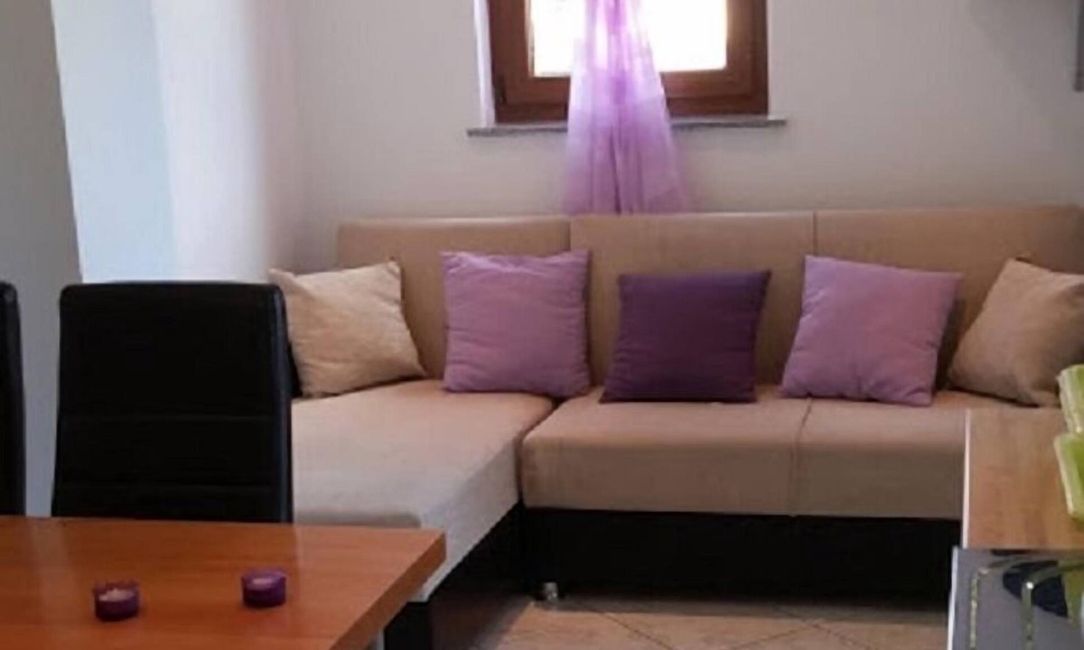 Martinscica Apartment | Studio flat with balcony and sea view Martinšćica (Cres) (AS-14334-b)