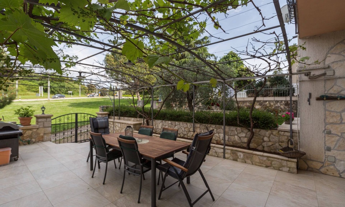 Vrsar Apartment | Studio flat with terrace Vrsar, Poreč (AS-17473-a)