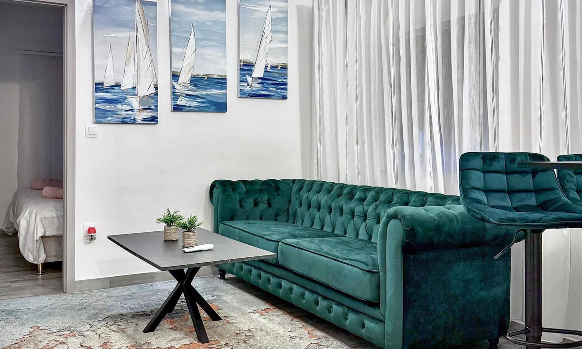 Rosini Apartment | Stunning apartment in Porec with WiFi