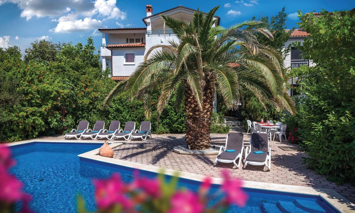 Pjescana Uvala Apartment | Stunning apartment in Pula with WiFi