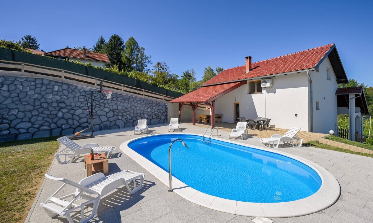 Ivanec House | Stunning home in Ivanec