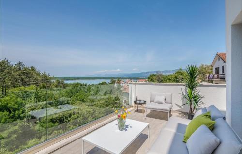 Klimno House | Stunning Home In Klimno With Wifi