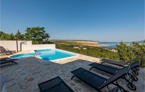 Rovanjska House | Stunning Home In Rovanjska