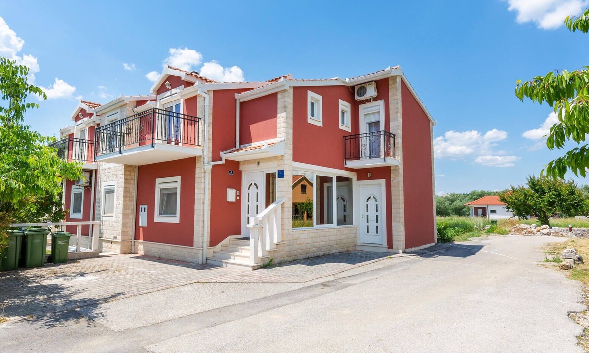 Trilj House | Stunning home in Trilj