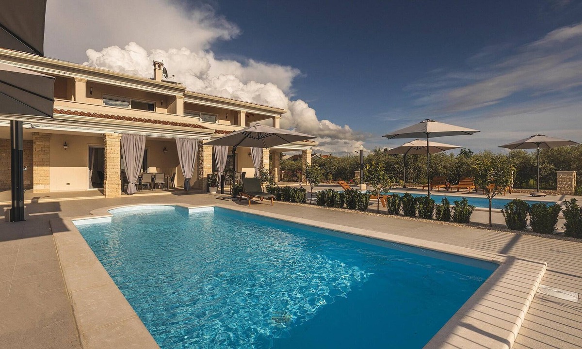 Seget House | Stunning home in Umag
