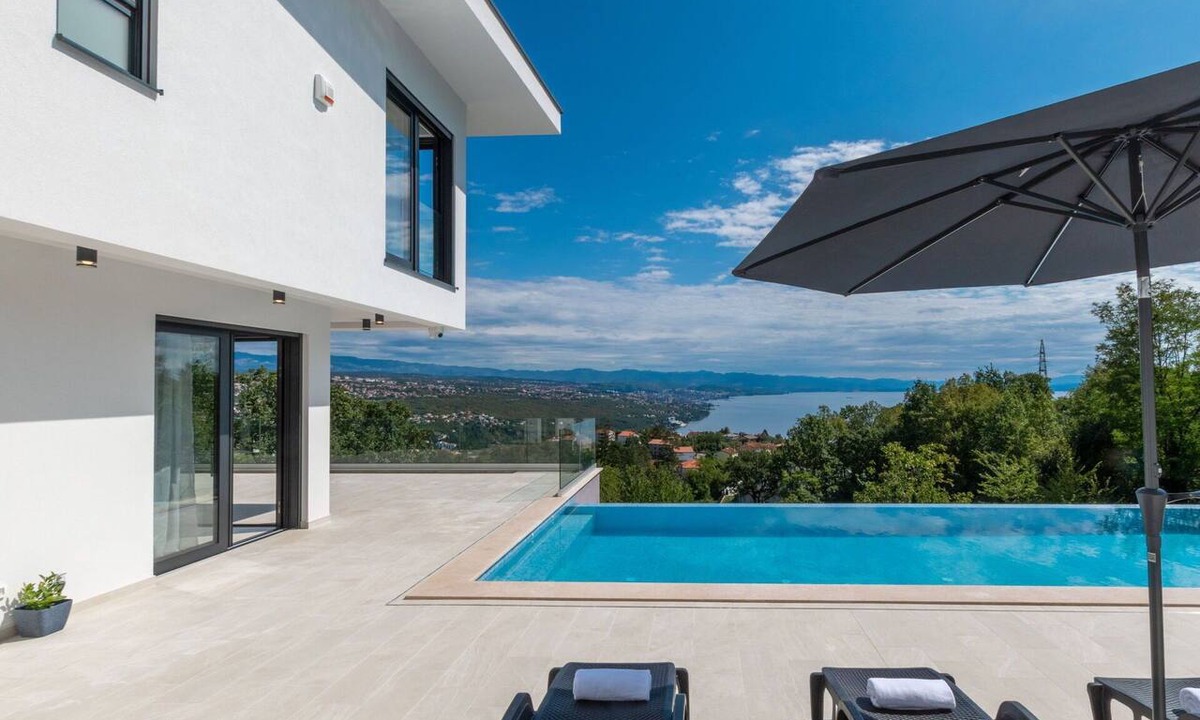Bregi Villa | Stunning private villa for 10 guests with private pool, hot tub, A/C, WIFI, TV and terrace