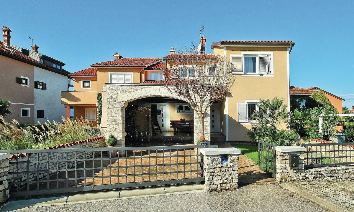 Finida Apartment | Stylish vacation apartment in a quiet location in Finida.