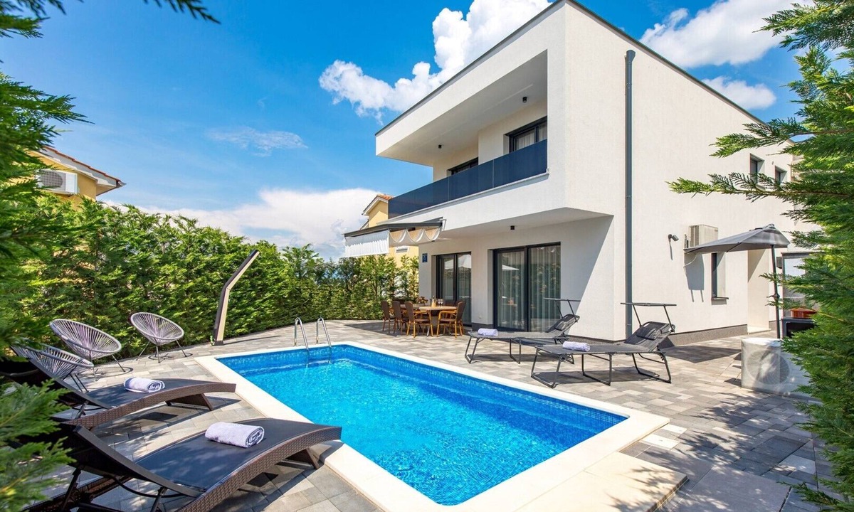 Zidarici Villa | Stylish Villa Metra Maris2 with a sea view and a pool on Krk