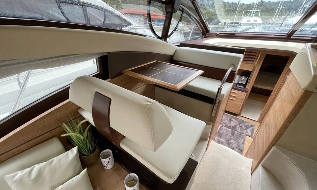 Primosten Boat Rental | Sun-Kissed Sailing Adventure in Sibenik, Croatia