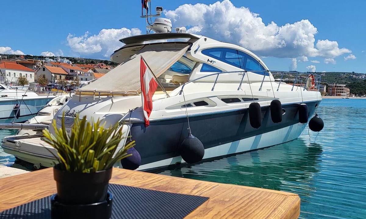 Primosten Boat Rental | Sun-Kissed Sailing Adventure in Sibenik, Croatia