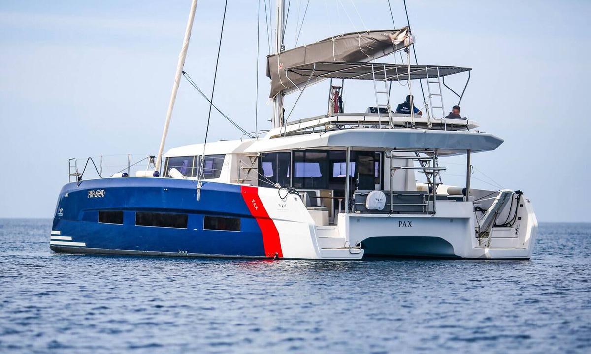 Primosten Boat Rental | Sun-Kissed Sailing Adventure in Sibenik, Croatia