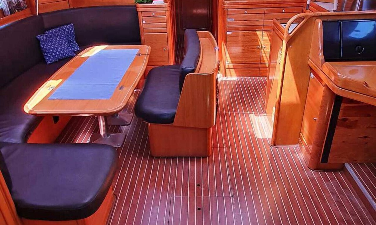 Bilice Boat Rental | Sun-Kissed Sailing Adventure in Sibenik, Croatia