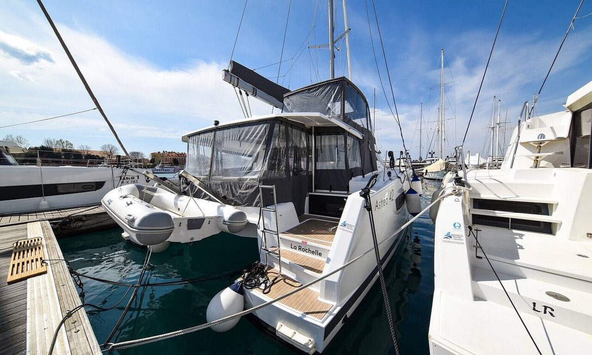 Zadar Boat Rental | Sun-Kissed Sailing Adventure in Zadar, Croatia