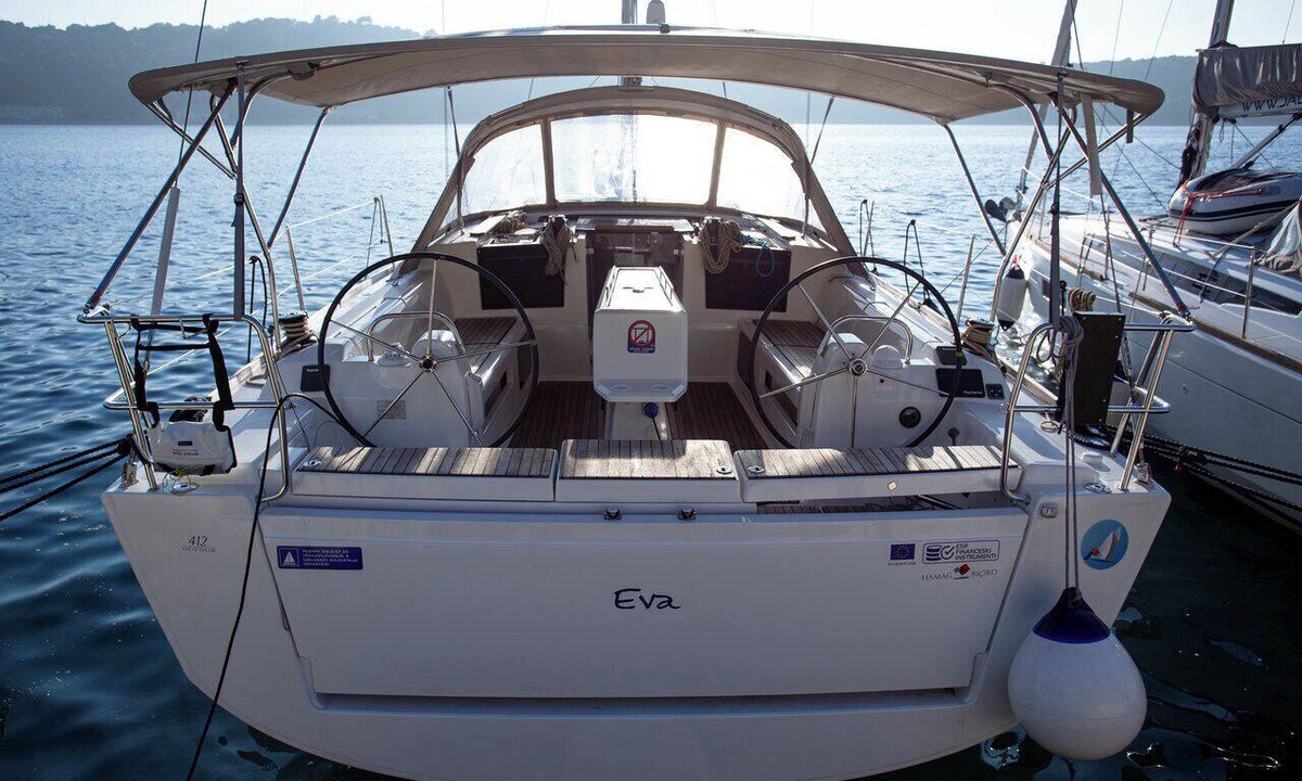 Cove Murtar Boat Rental | Sun-Kissed Sailing Adventure in Northern Croatia