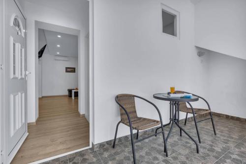 Bidol Apartment | Sunny Garden Apartments Ana