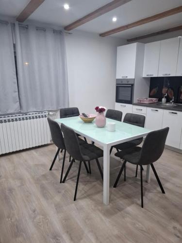Varazdin Apartment | Sweet Dreams Apartment 1