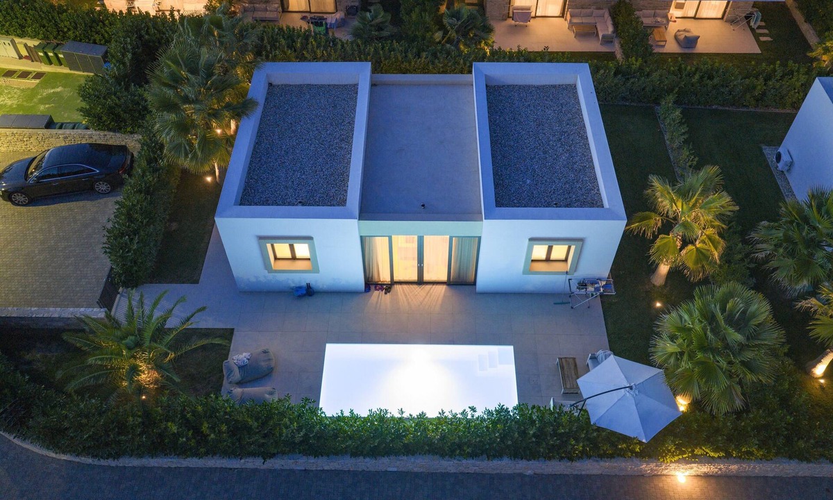Kraj Resort | The Palms Resort 2BR Villa Dream One with Pool