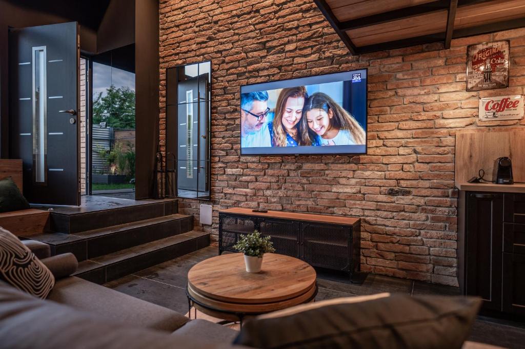 Fagaras Apartment | The Public Aparthotel 2