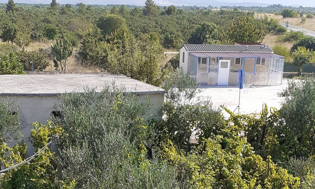 Drnis Apartment | Three bedroom apartment with a swimming pool Pakovo Selo, Zagora (A-24486-b)