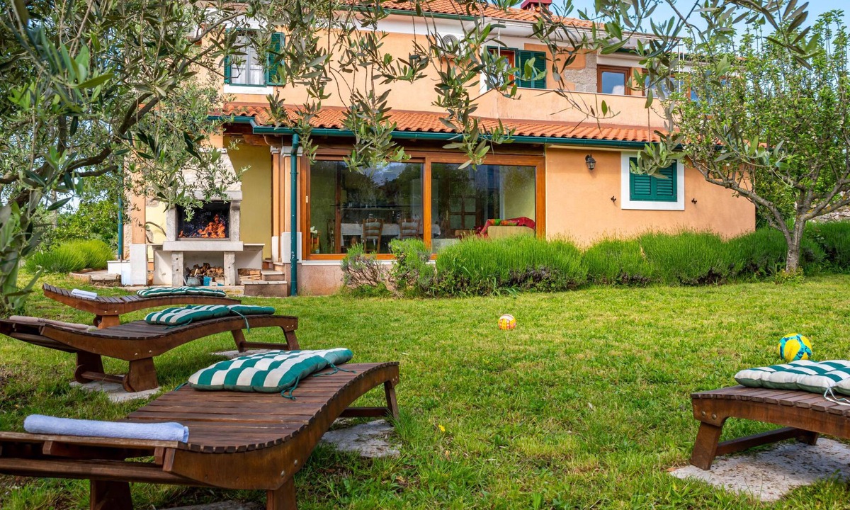 Kras House | Tuscany for Two by Interhome