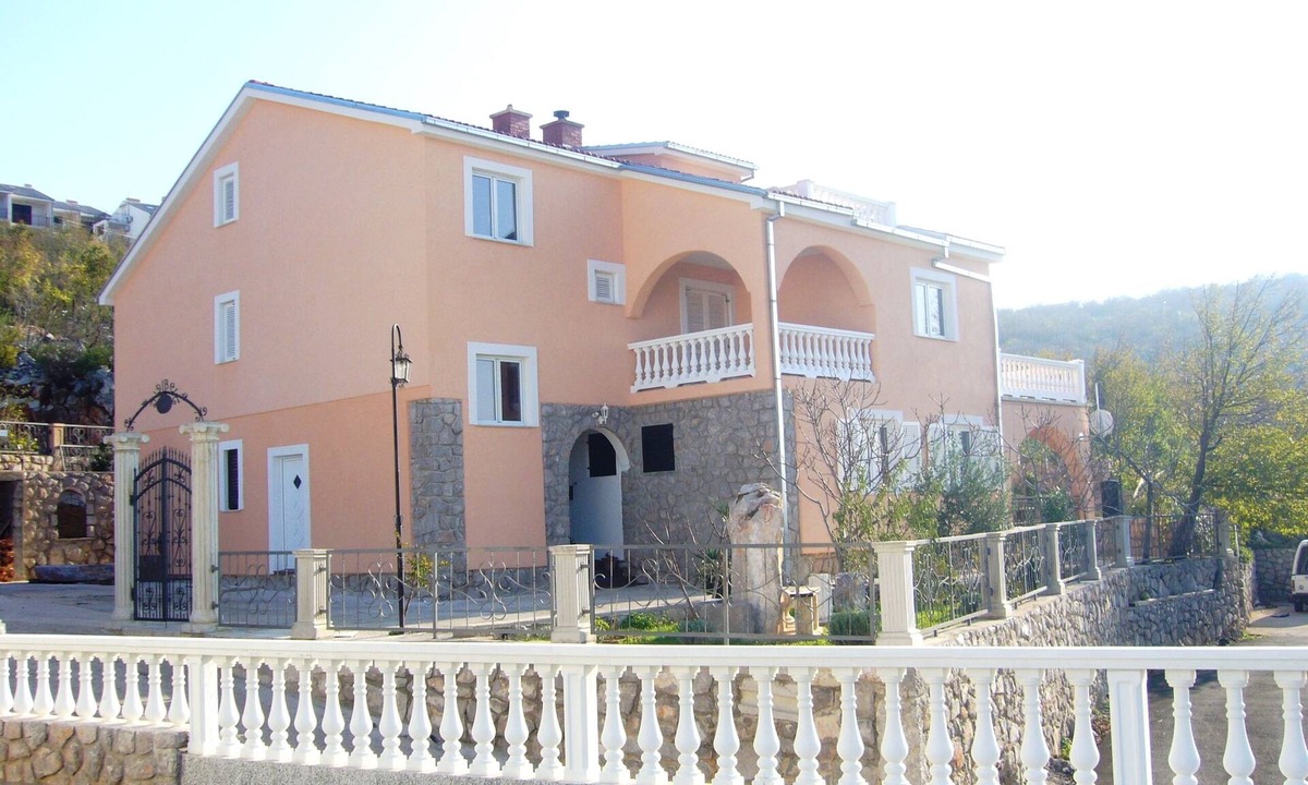 Klenovica Apartment | Two bedroom apartment with terrace and sea view Klenovica, Novi Vinodolski (A-11559-b)