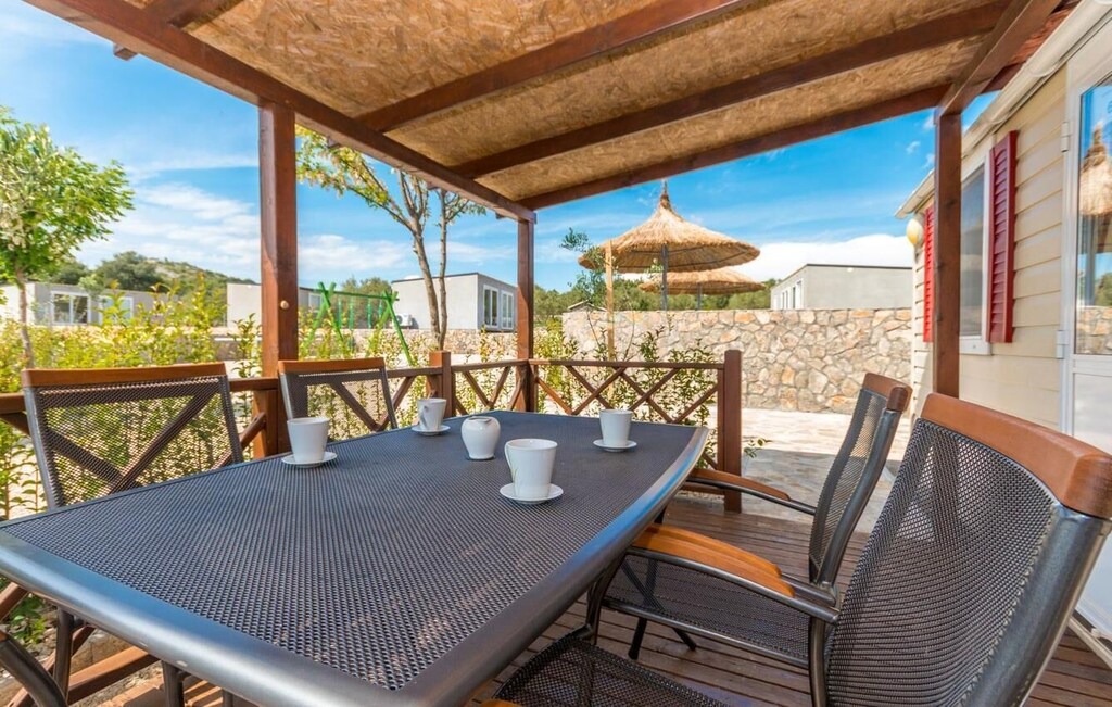 Drage Apartment | Two bedroom apartment with terrace and sea view Drage, Biograd (A-17819-a)