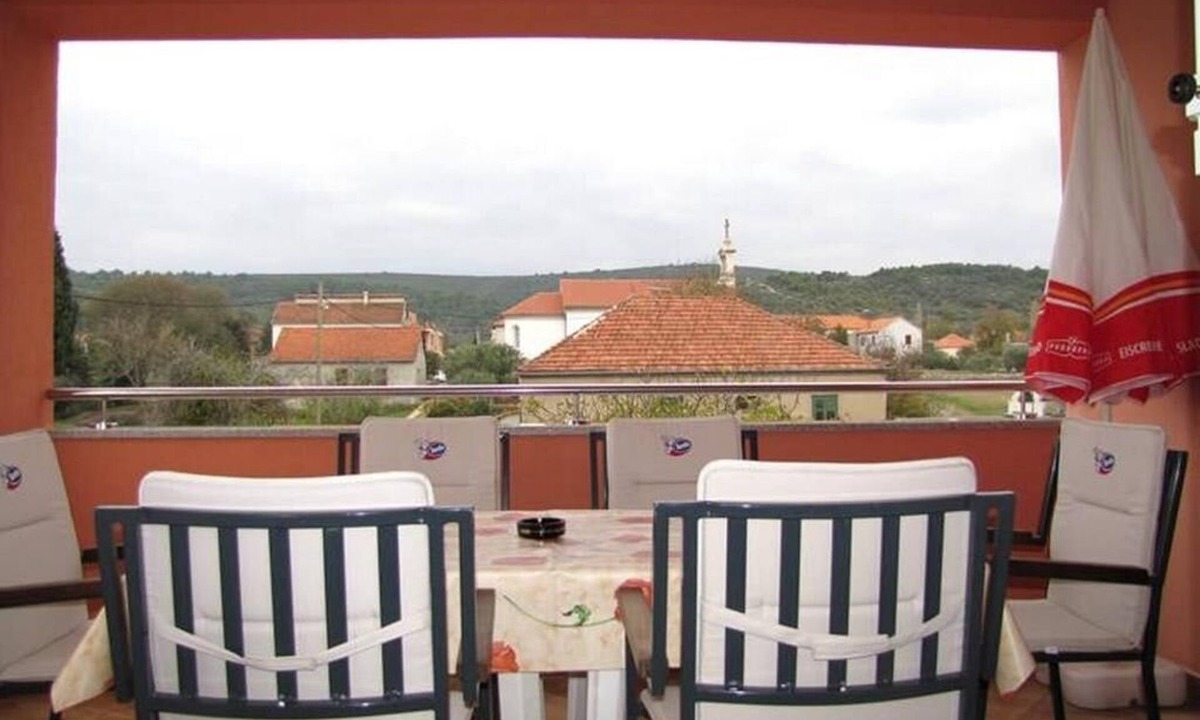 Nevidane Apartment | Two bedroom apartment with terrace and sea view Neviđane, Pašman (A-18054-b)