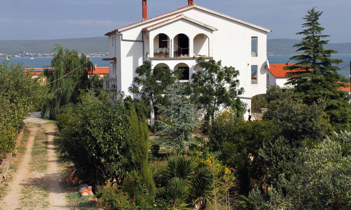 Nevidane Apartment | Two bedroom apartment with balcony Neviđane, Pašman (A-684-b)