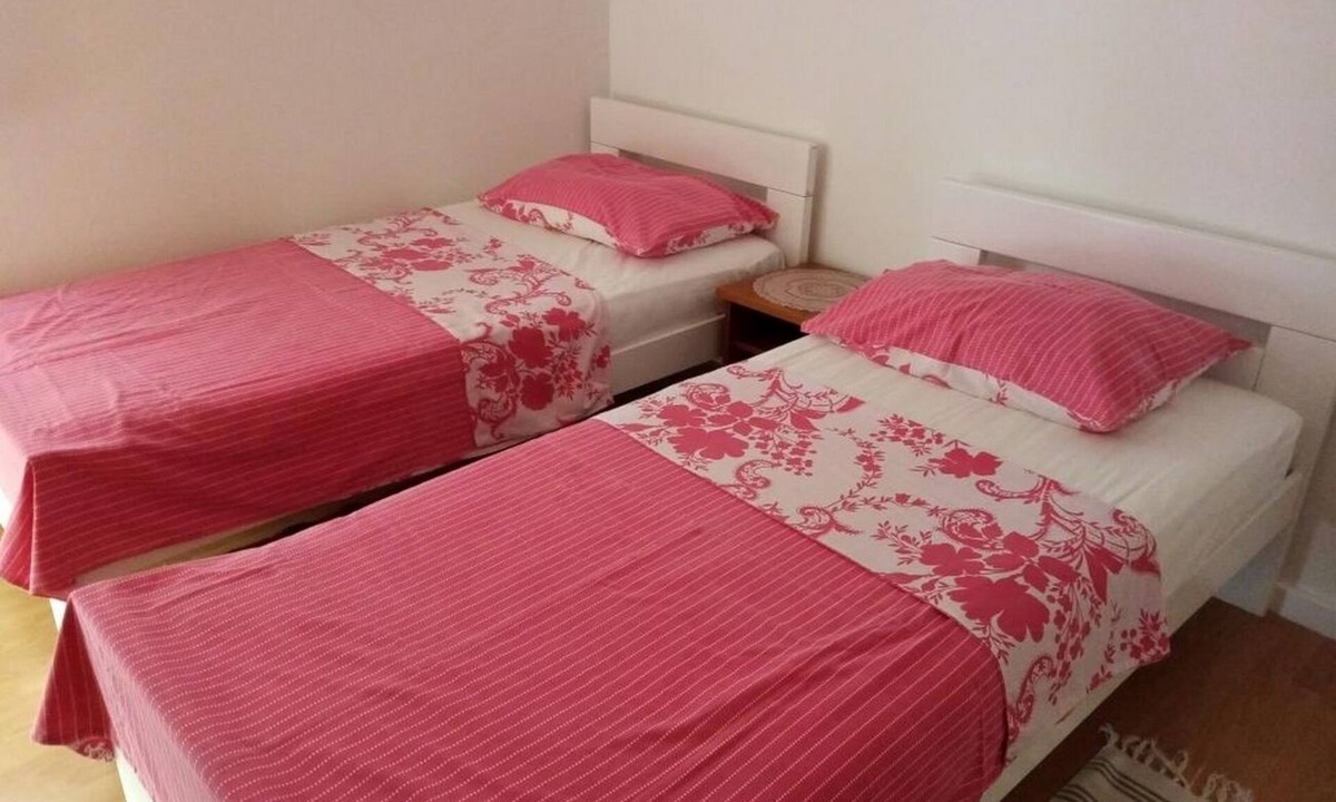 Povljana Apartment | Two bedroom apartment near beach Povljana, Pag (A-7505-c)