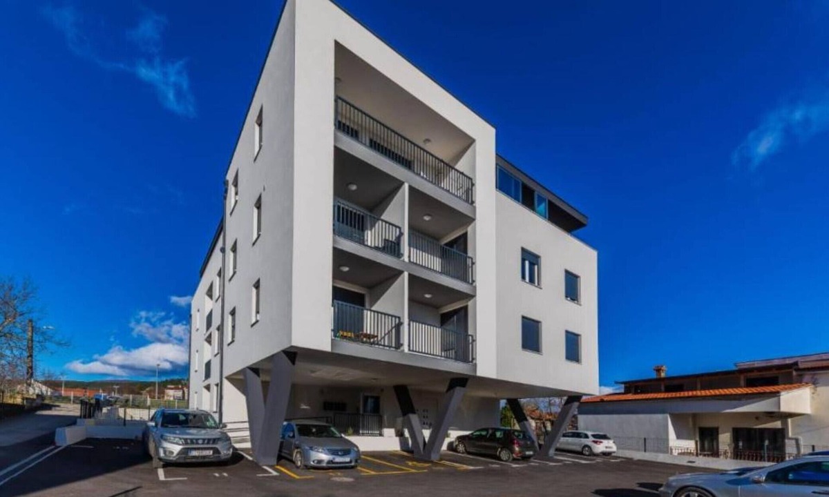 Sinj Apartment | Two Bedroom Apartment
