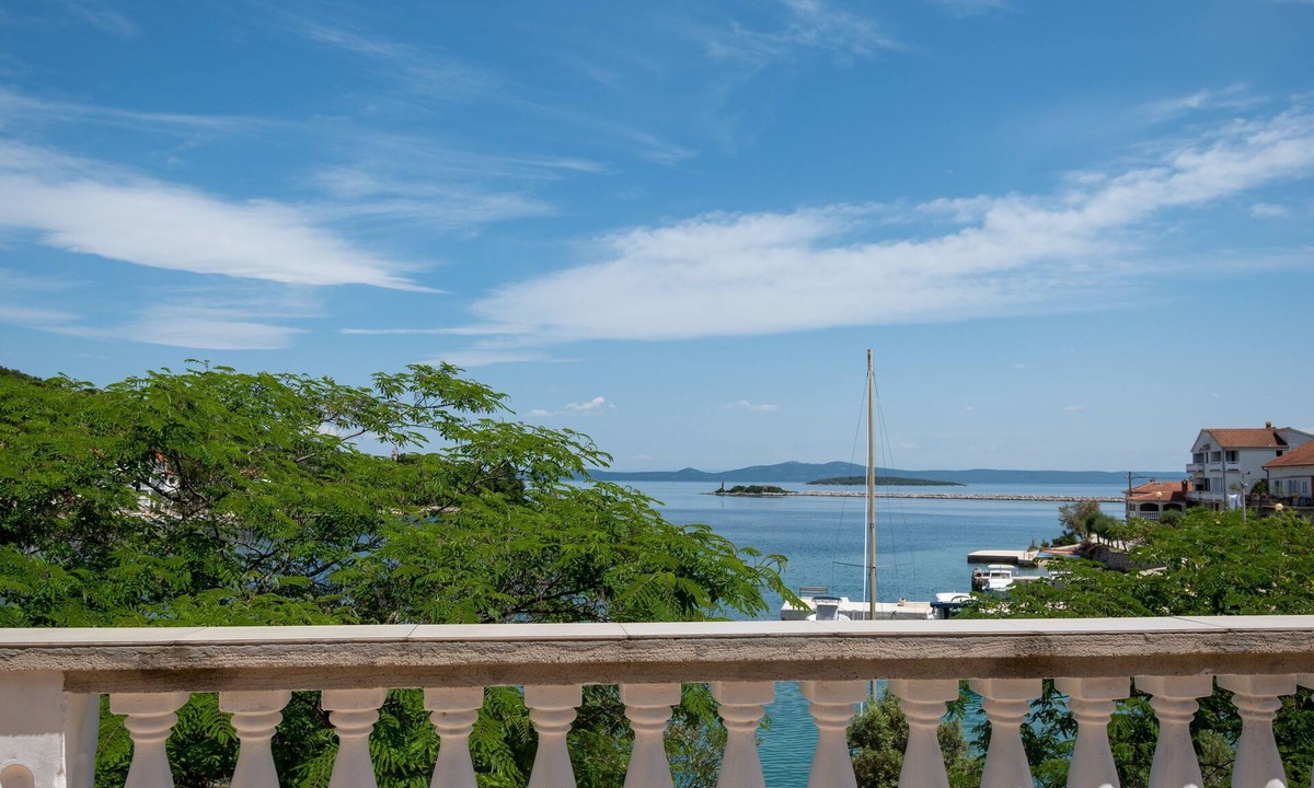 Island Dugi Otok Apartment | Two bedroom apartment near beach Zaglav, Dugi otok (A-17788-d)