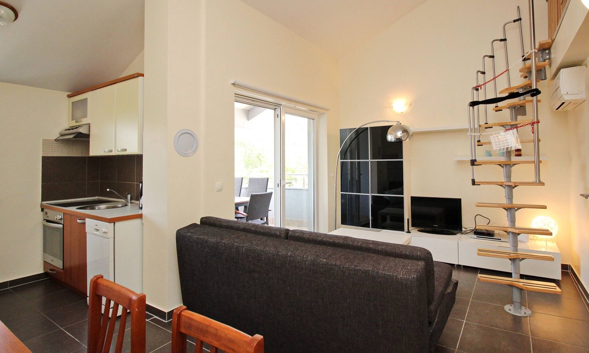 Jurandvor Apartment | Two bedroom apartment with terrace Baška, Krk (A-24147-b)