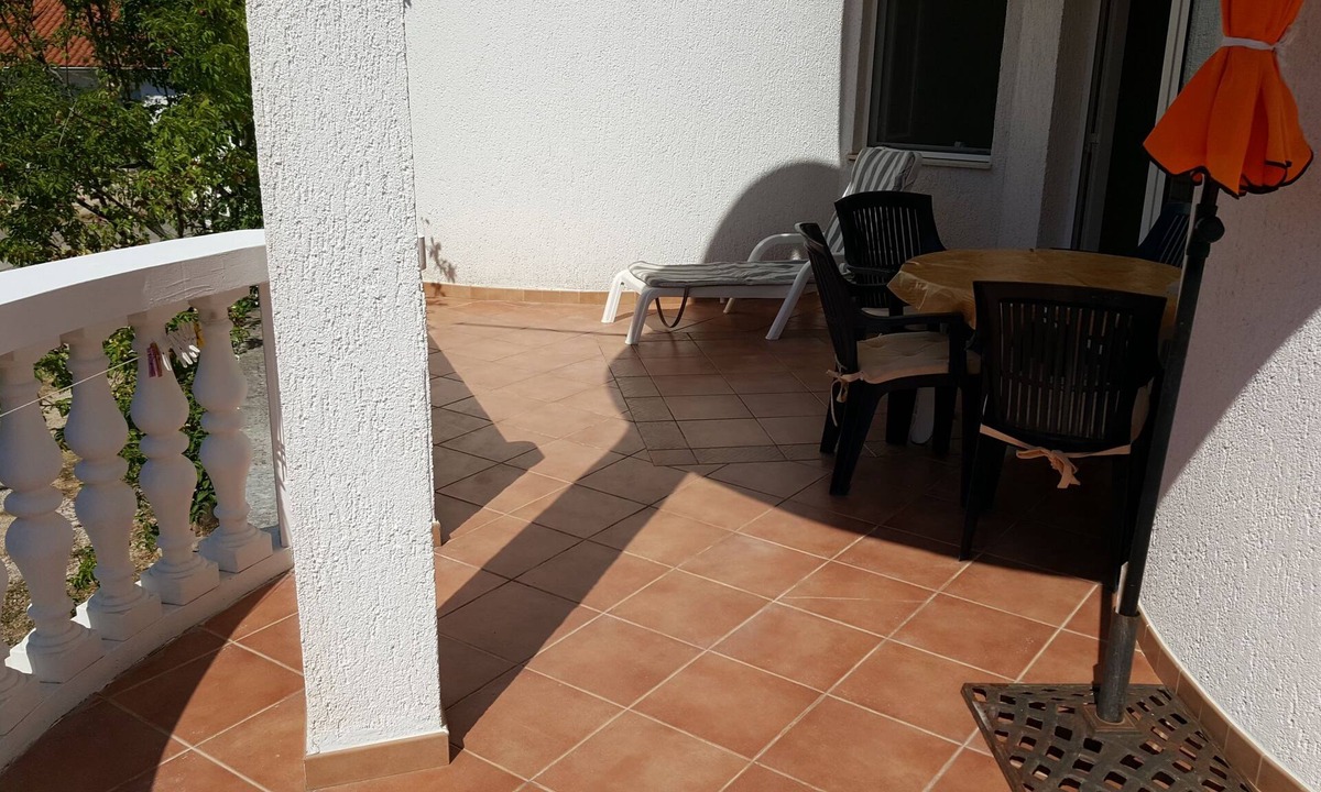 Jezera Apartment | Two bedroom apartment with terrace Jezera, Murter (A-5120-i)