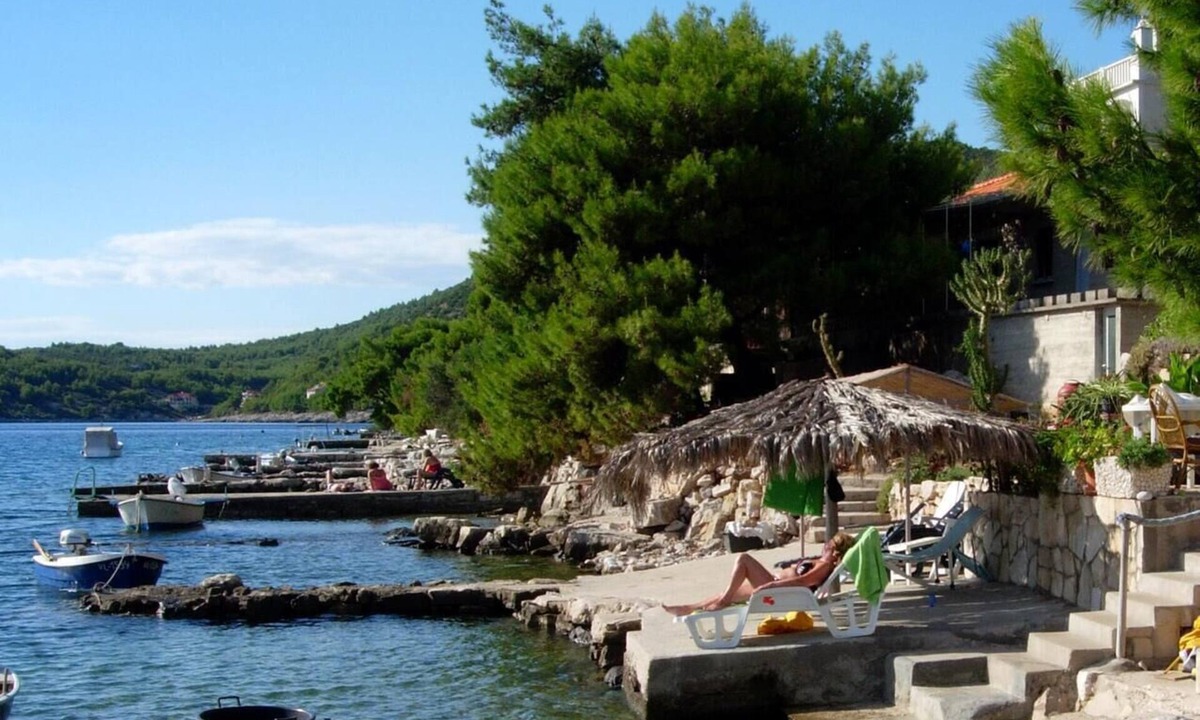 Blato Apartment | Two bedroom apartment with terrace and sea view Karbuni, Korčula (A-4465-b)