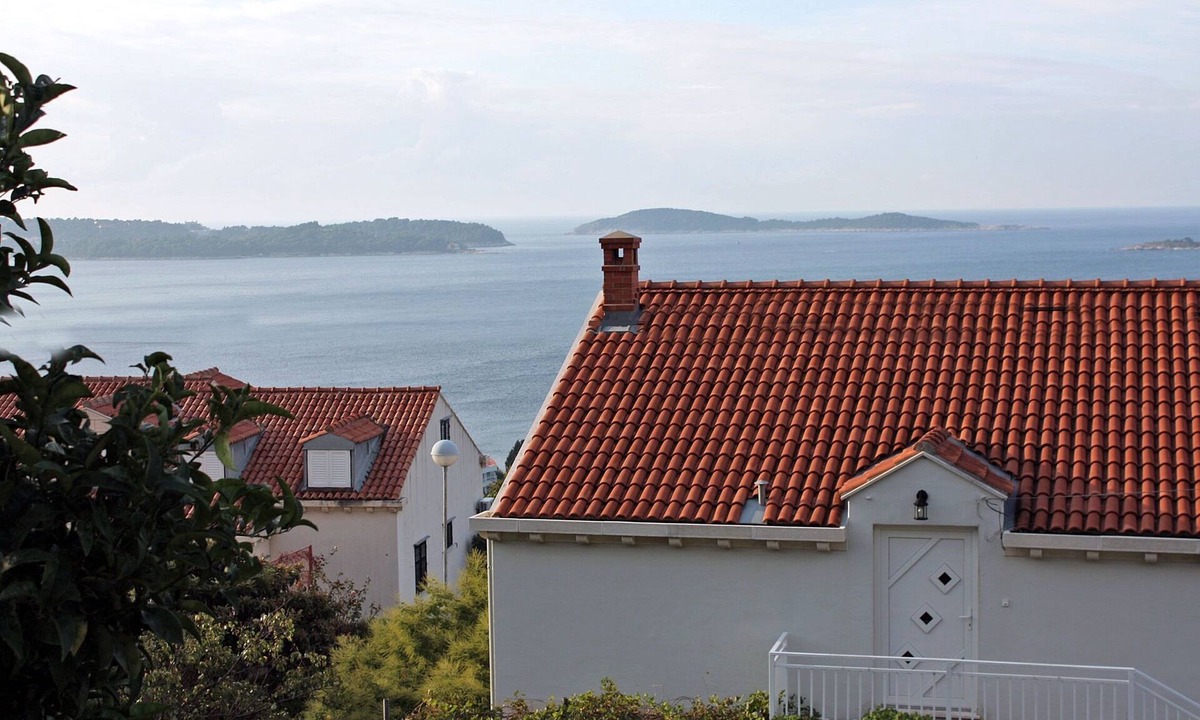 Plat Apartment | Two bedroom apartment with terrace and sea view Plat, Dubrovnik (A-4776-a)